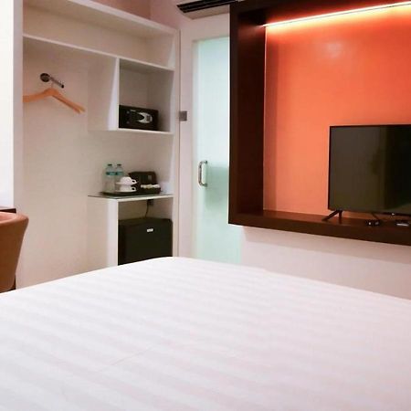 Grand Picasso Hotel Jacarta Exterior foto